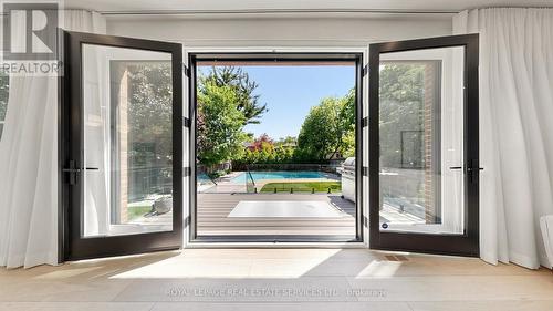 17 Romney Road, Toronto, ON 