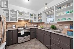 virtually staged - 