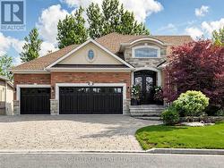 55 MAUROVISTA COURT Whitchurch-Stouffville, ON L4A 0E4