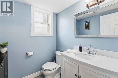 768 Grenfell Drive, London, ON - Indoor Photo Showing Bathroom