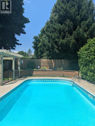 768 Grenfell Drive, London, ON - Outdoor With In Ground Pool With Backyard