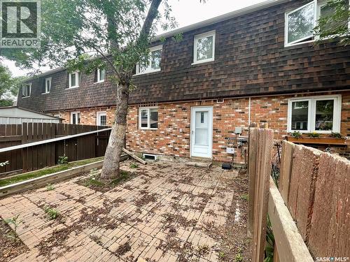 51 Spruceview Road, Regina, SK - Outdoor