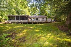 Family friendly lot ready for fun & games - 