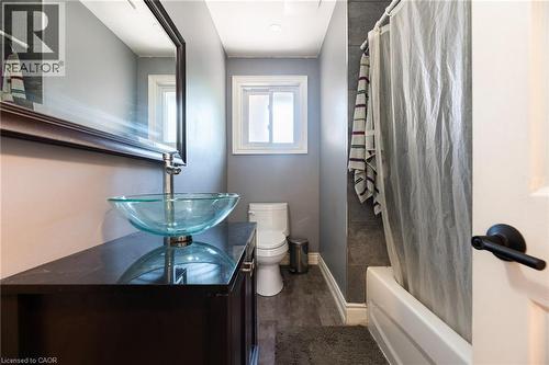 1315 Rosemary Crescent, Burlington, ON - Indoor