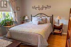 Second bedroom - 