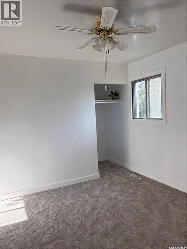 925 O Avenue S, Saskatoon, SK - Indoor Photo Showing Other Room