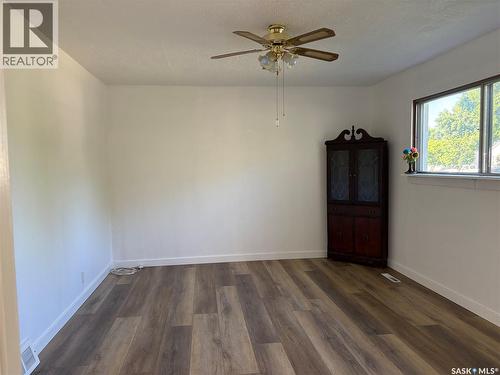 925 O Avenue S, Saskatoon, SK - Indoor Photo Showing Other Room
