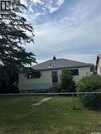 925 O AVENUE S  Saskatoon, SK S7M 2S8