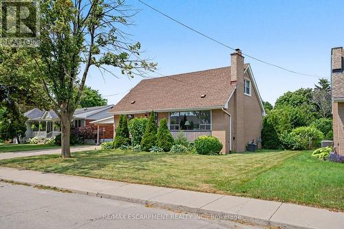 11 Marshall Avenue, Hamilton, ON 
