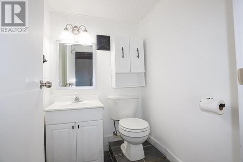 22 Broadview Dr, Sault Ste. Marie, ON - Indoor Photo Showing Bathroom