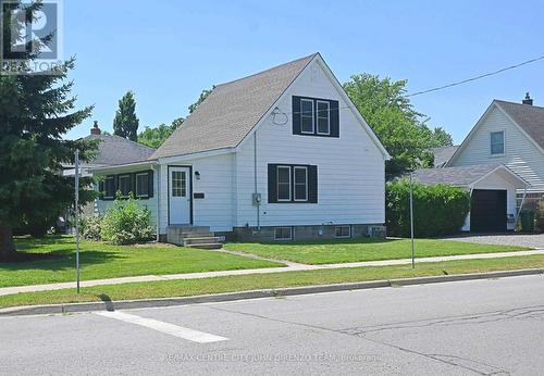 52 Woodworth Avenue, St. Thomas, ON 