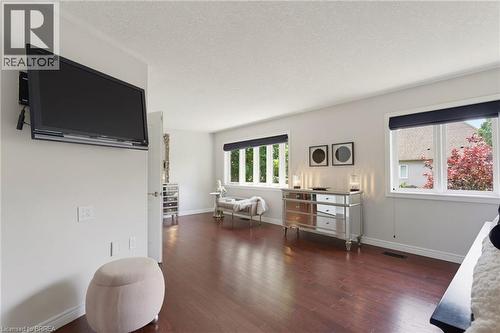141 Falconridge Drive, Kitchener, ON - Indoor