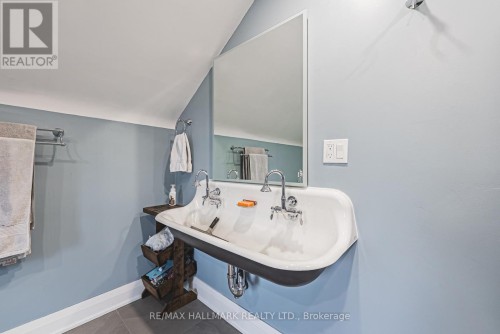 1292 Glancaster Road, Hamilton, ON 