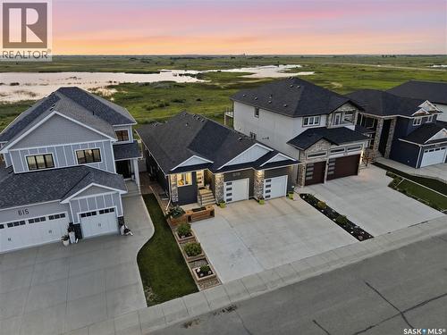 619 Kenaschuk Crescent, Saskatoon, SK 