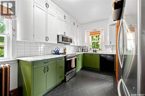 322 29Th Street W, Saskatoon, SK 
