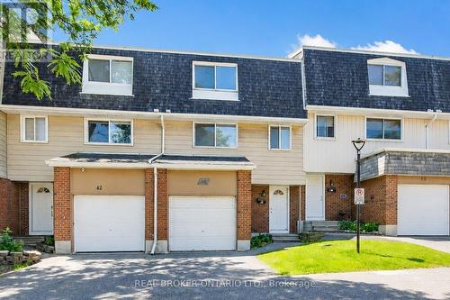 41 - 2669 SOUTHVALE CRESCENT  Ottawa, ON K1B 4V2