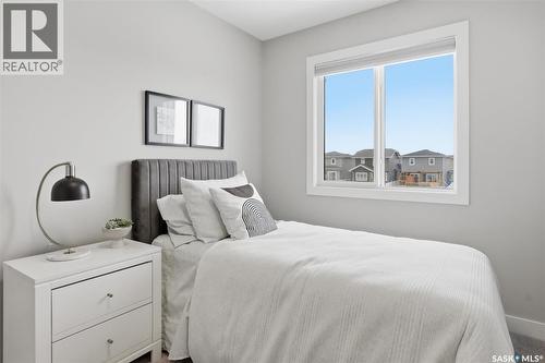 1218 Yuel Way, Saskatoon, SK - Indoor Photo Showing Bedroom