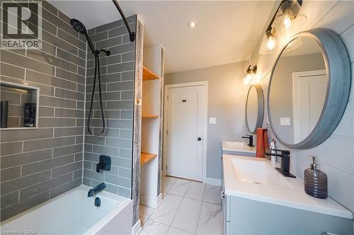 5 piece washroom - 36 Kerr Street, Cambridge, ON 
