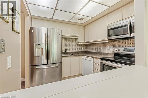249 MAJOR MACKENZIE Drive E Unit# 106 , Richmond Hill, Ontario L4C 9M8 5