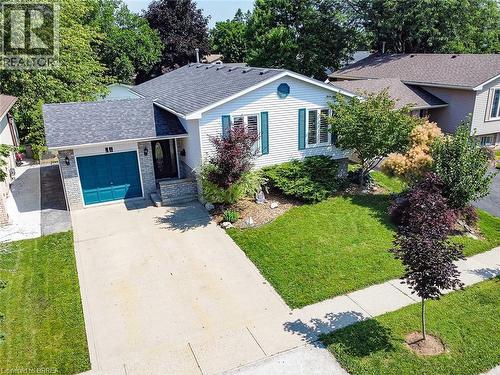 10 LATZER Crescent  Brantford, ON N3V 1C9