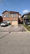 5986 GANT CRESCENT  Mississauga, ON L5V 2T6