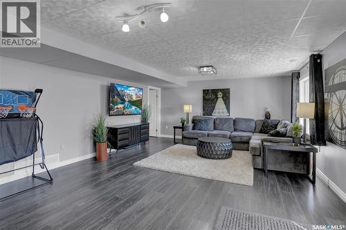 28 Alice Crescent, North Grove, SK 