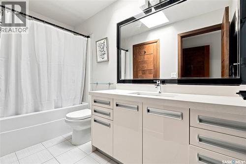 311 1303 Paton Crescent, Saskatoon, SK - Indoor Photo Showing Bathroom
