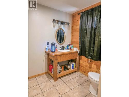 10887 Bye Road, Houston, BC 
