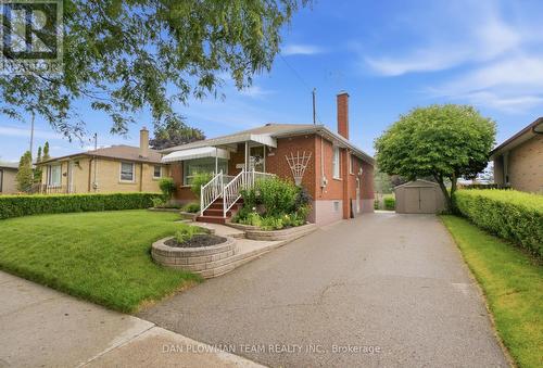 1401 TREMBLAY STREET  Oshawa, ON L1J 3X7