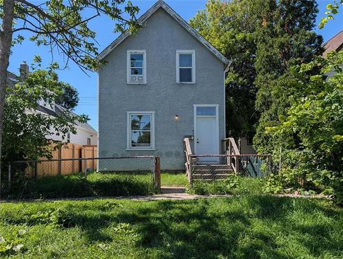 434 Pritchard Ave, Winnipeg, MB 