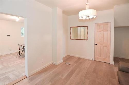 434 Pritchard Ave, Winnipeg, MB 