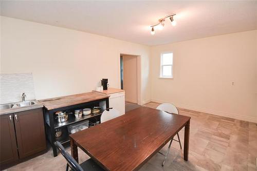 434 Pritchard Ave, Winnipeg, MB 