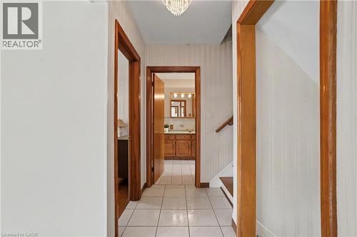 11 Marshall Avenue, Hamilton, ON - Indoor Photo Showing Other Room