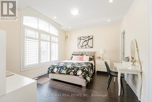 19 Daisy Meadow Crescent, Caledon, ON 