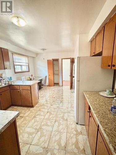 7276 Shallford Road, Mississauga, ON 