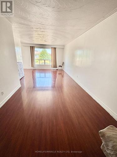 7276 Shallford Road, Mississauga, ON 