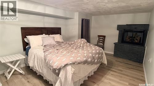 709 Prospect Avenue, Oxbow, SK 
