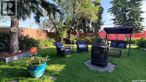 709 Prospect Avenue, Oxbow, SK 