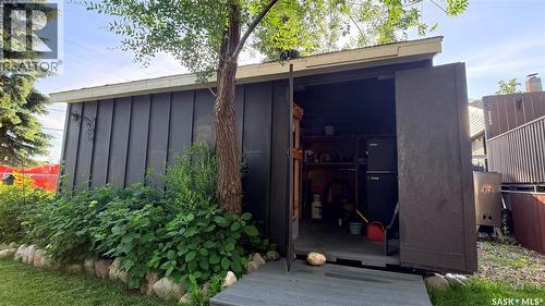 709 Prospect Avenue, Oxbow, SK 