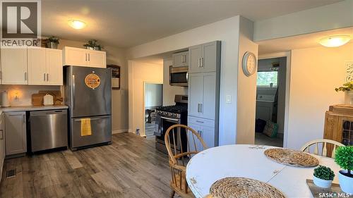 709 Prospect Avenue, Oxbow, SK 