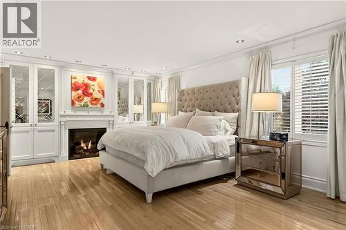 15 Peppertree Crescent, Ancaster, ON 