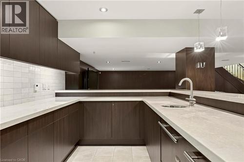 15 Peppertree Crescent, Ancaster, ON 