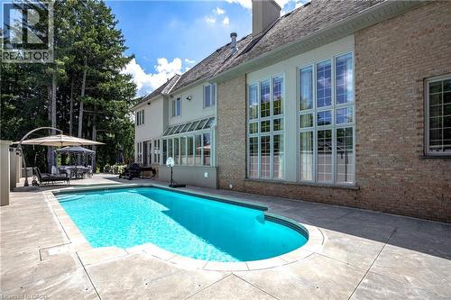 15 Peppertree Crescent, Ancaster, ON 
