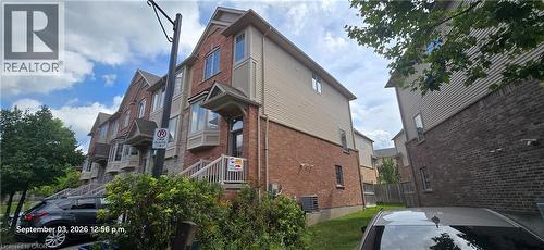 342 MILL Street Unit# 32 , Kitchener, Ontario N2M 3R9 2
