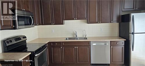 342 MILL Street Unit# 32 , Kitchener, Ontario N2M 3R9 3