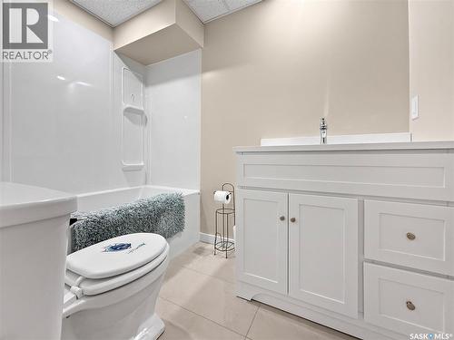 33 7Th Avenue Ne, Swift Current, SK 