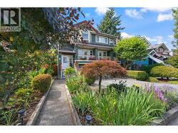 3608 W 7TH AVENUE  Vancouver, BC V6R 1W4