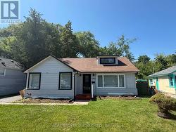 286 CRESTWOOD DRIVE Georgina, ON L4P 1H6