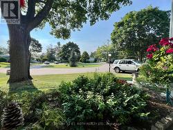 5 WALNUT COURT Innisfil, ON L9S 1M7
