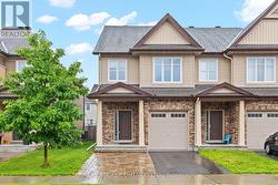 838 CEDAR CREEK DRIVE Ottawa, ON K1T 0N6